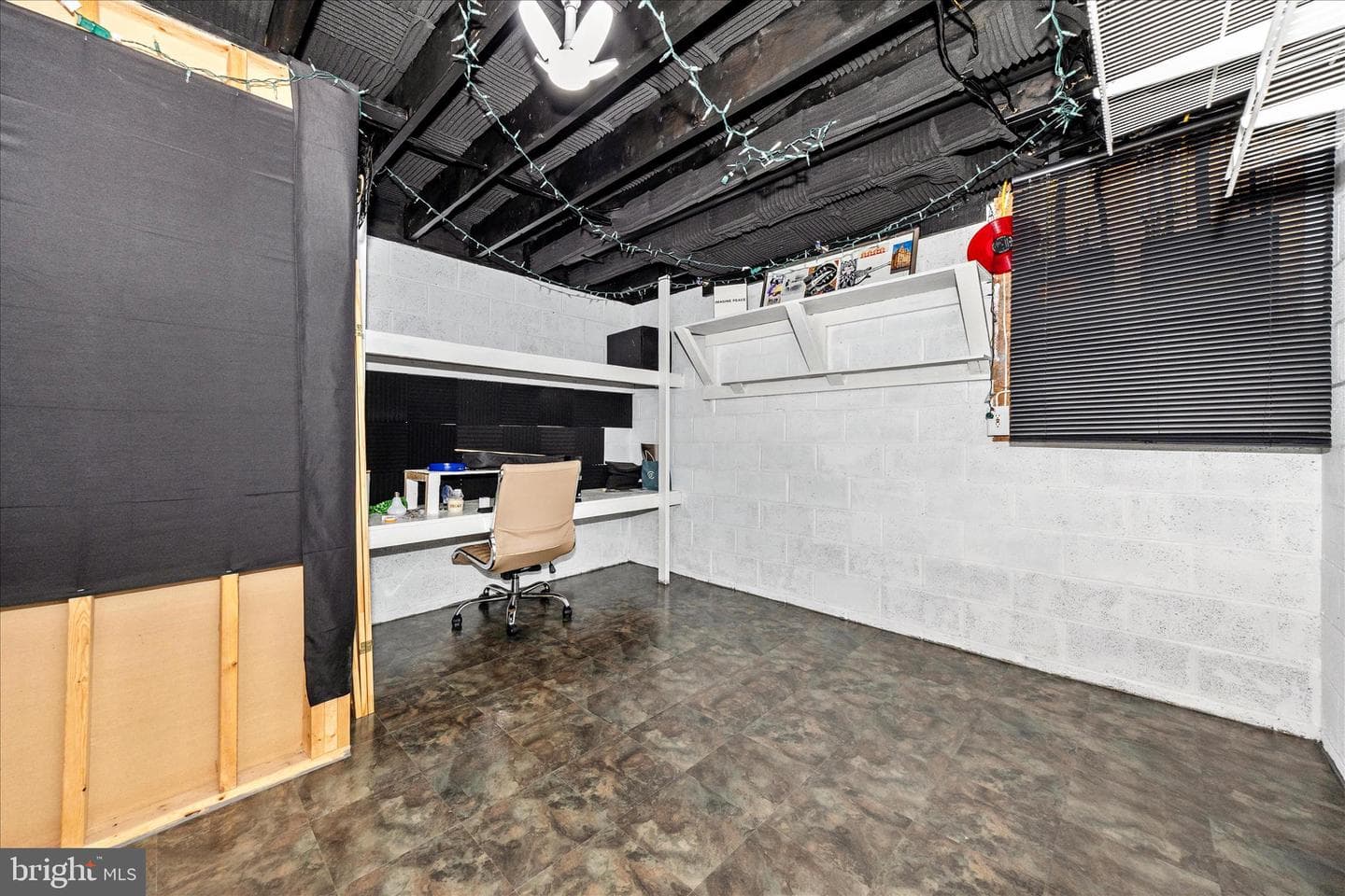 6104 Edmont Drive photo 34
