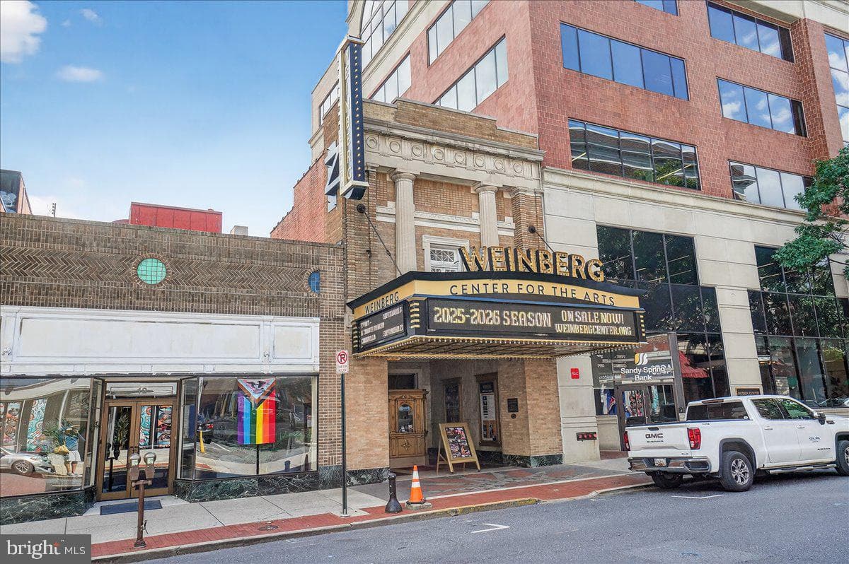 1600 Bolton Street photo 55