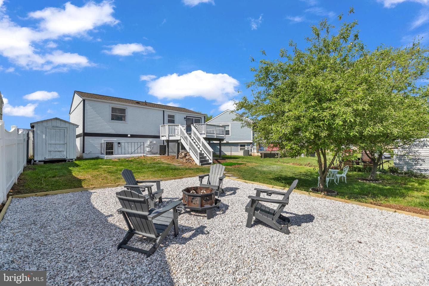 391 Prospect Boulevard photo 30