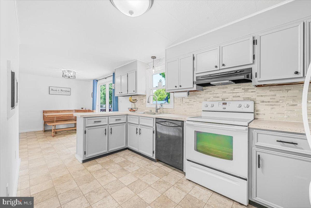 14011 Pryor Road photo 13