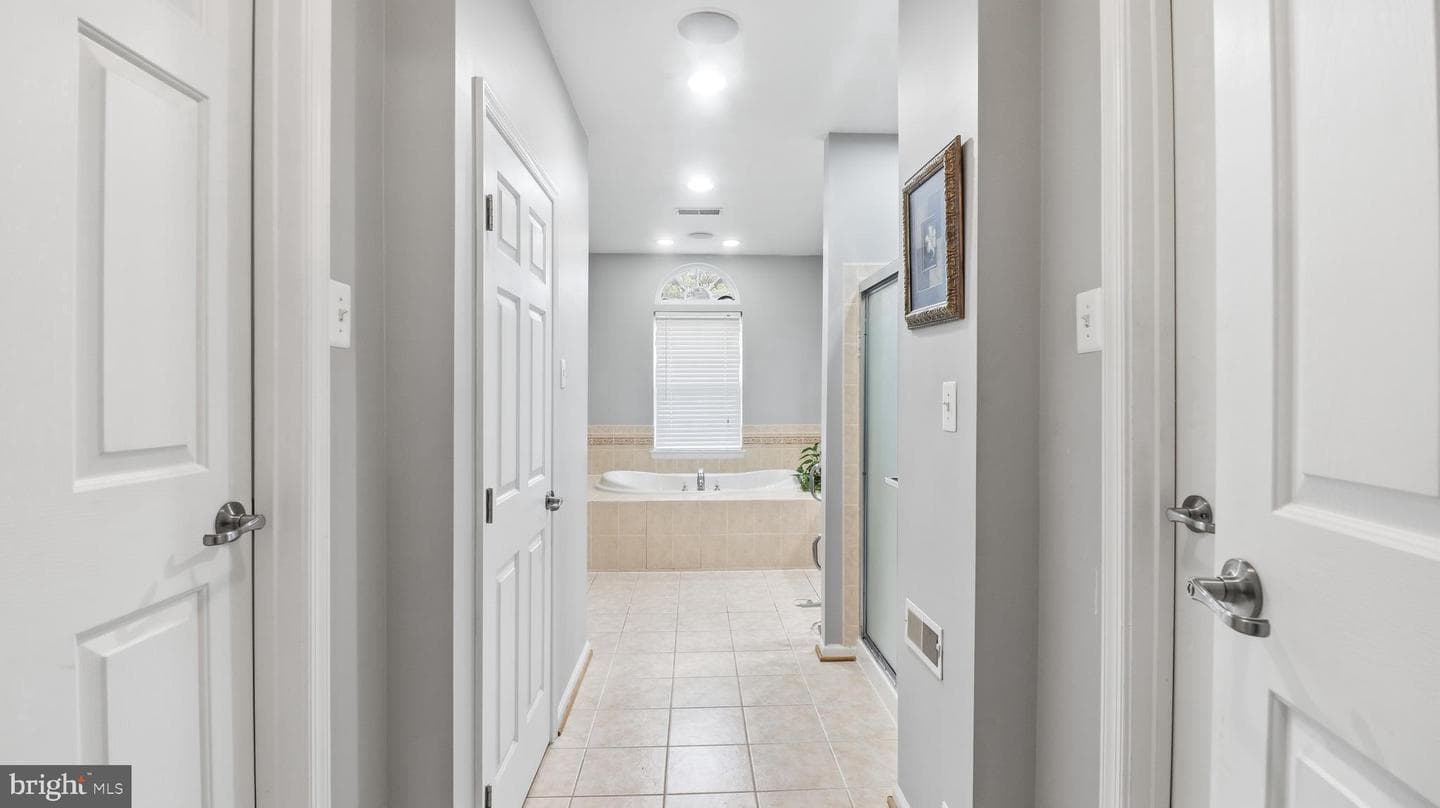 11003 Country Club Road photo 27