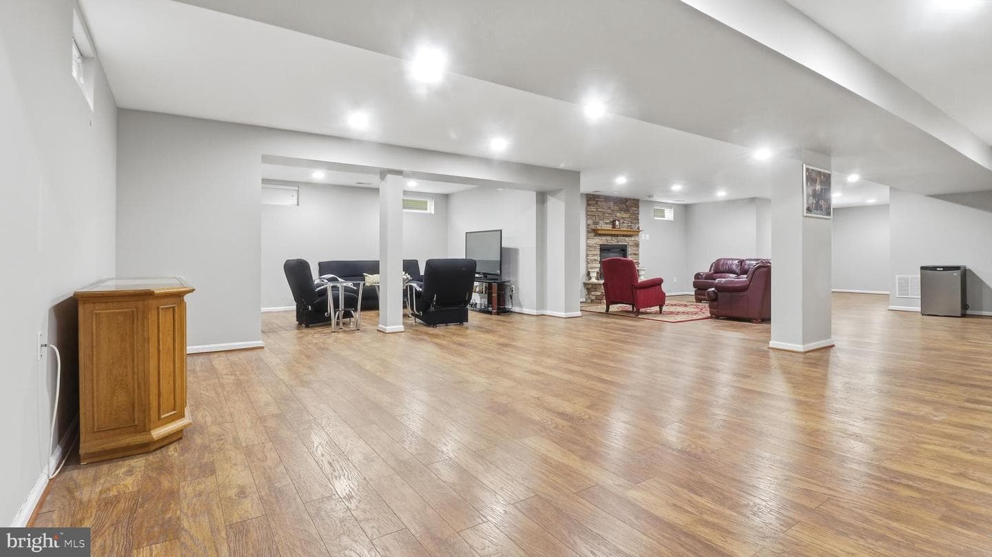 11003 Country Club Road photo 60