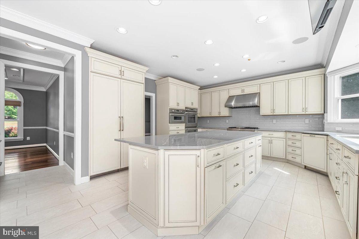 6603 Babak Drive photo 26