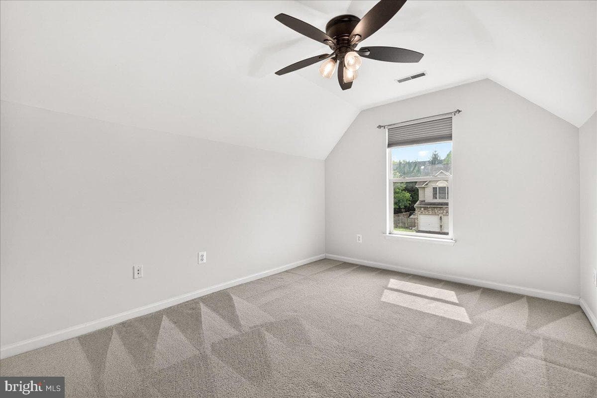 6736 Woodridge Road photo 29