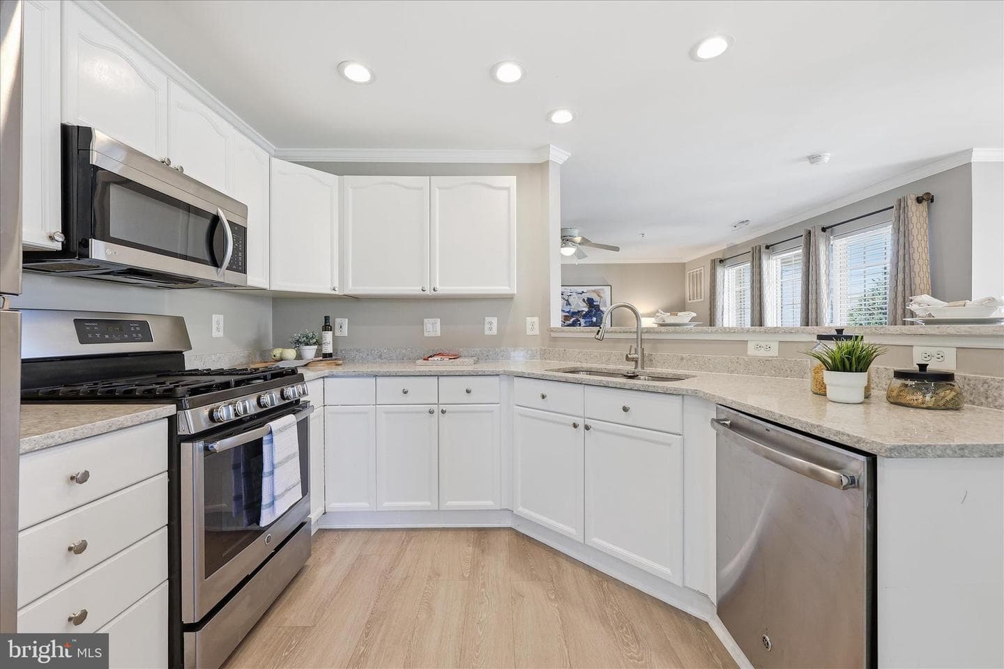 599 Cawley Drive #2a photo 16