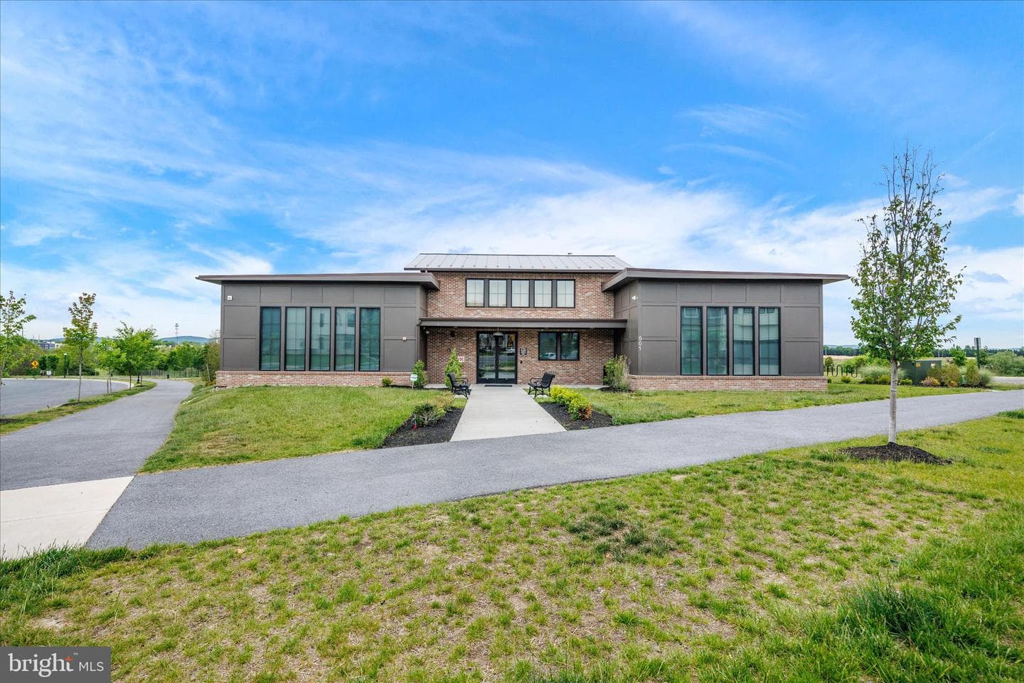 490 Herringbone Way photo 38