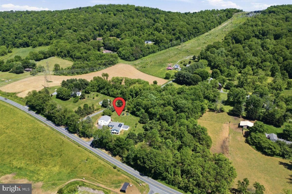 2915 Fry Road, Jefferson
