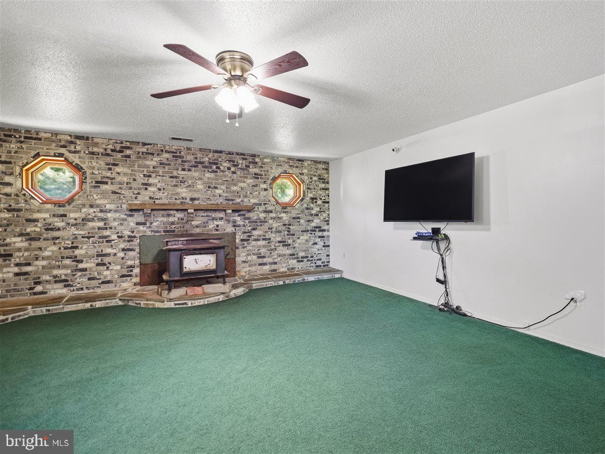 2915 Fry Road photo 8