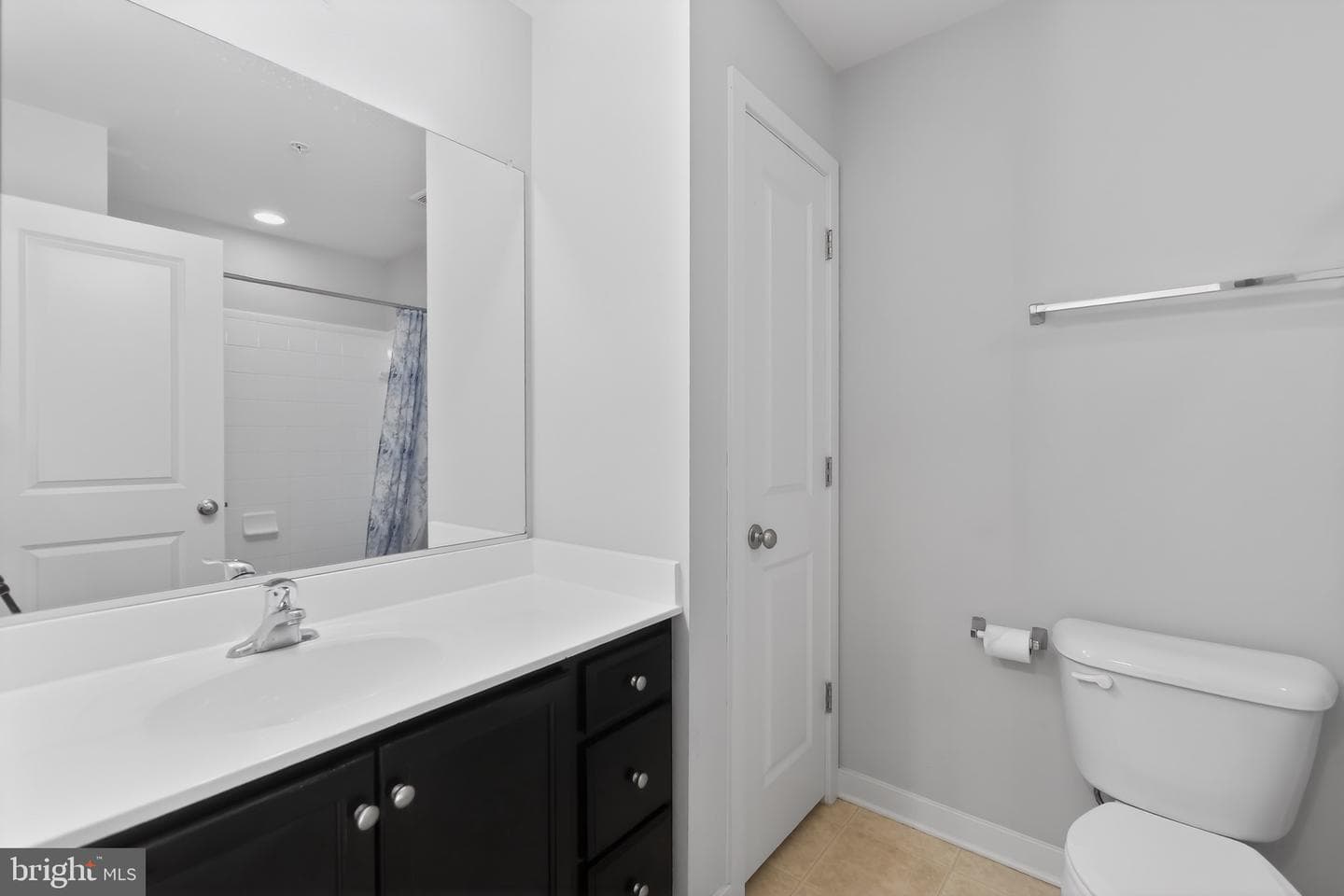 1415 Trafalgar Lane photo 28