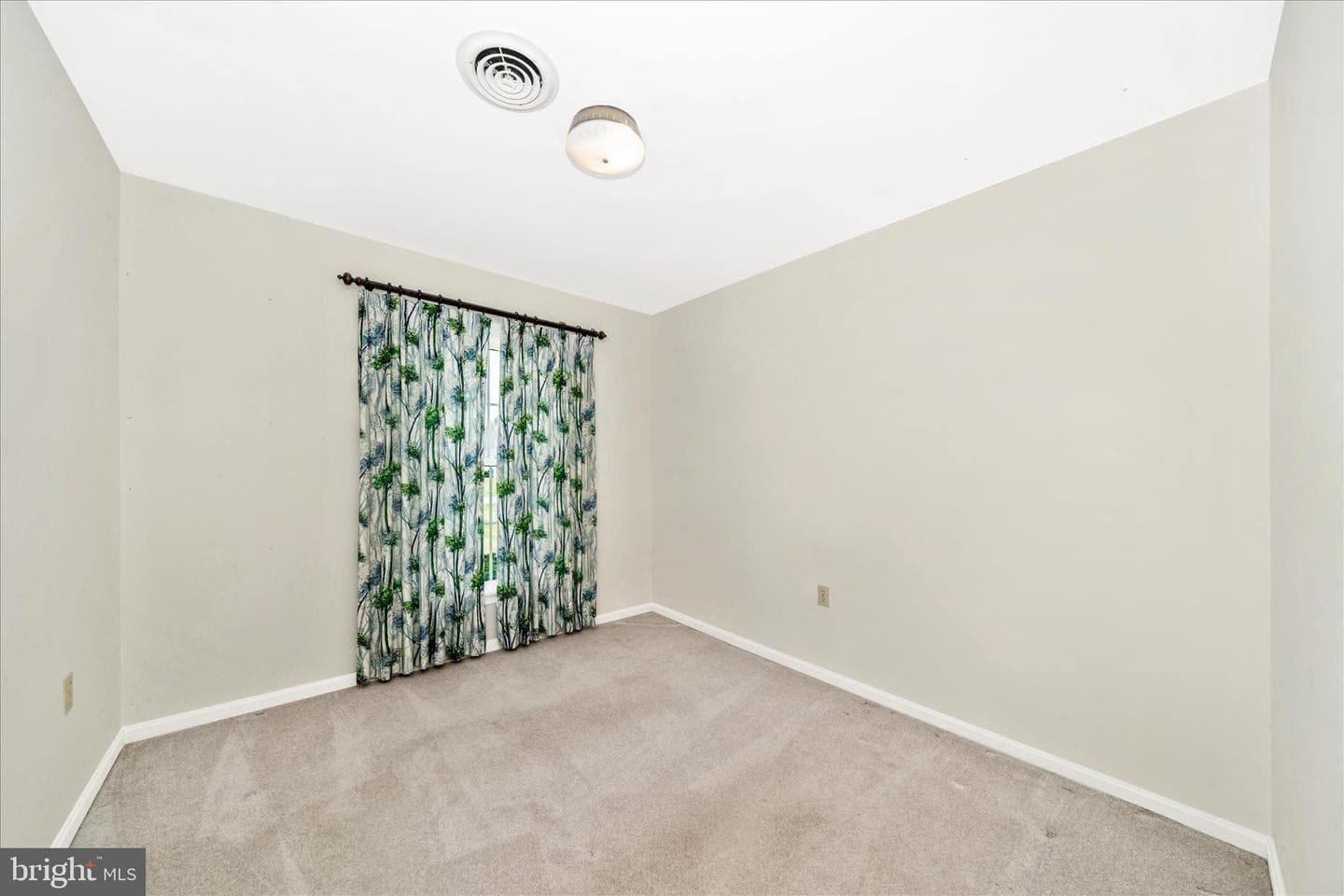 9496 Pocono Drive photo 30