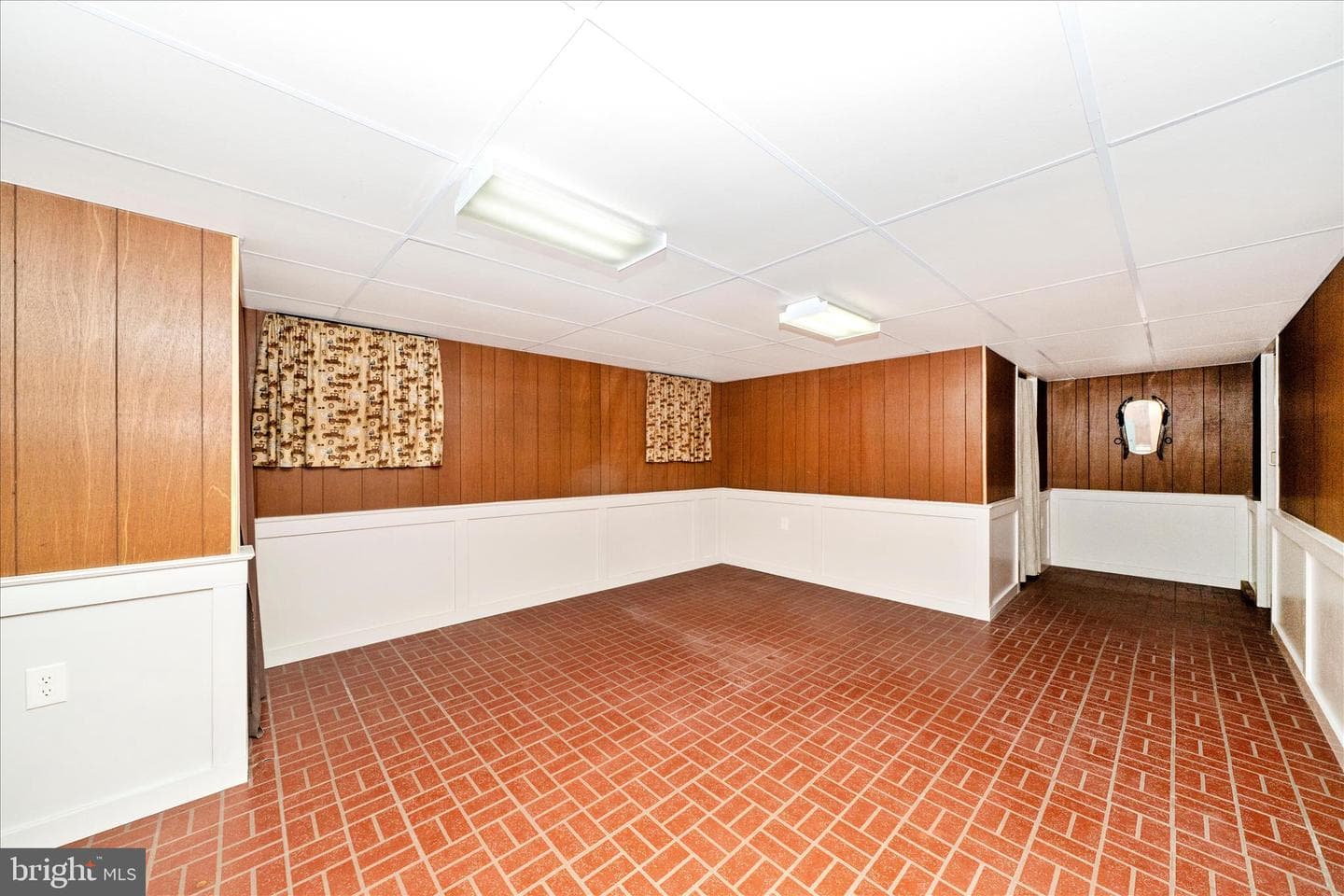 9496 Pocono Drive photo 40