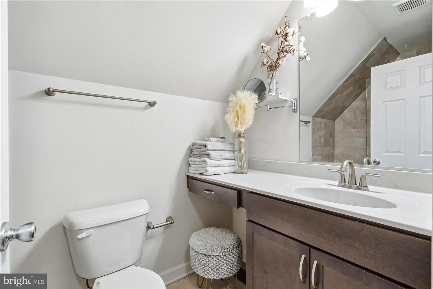 10310 Iliamna Court photo 38