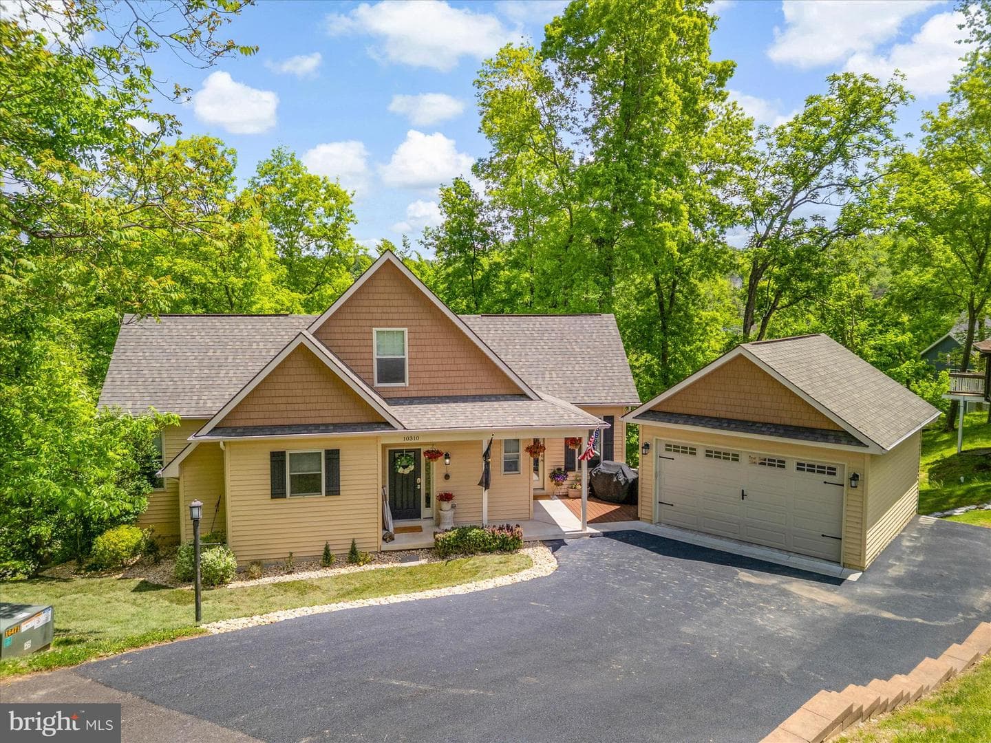 10310 Iliamna Court photo 68