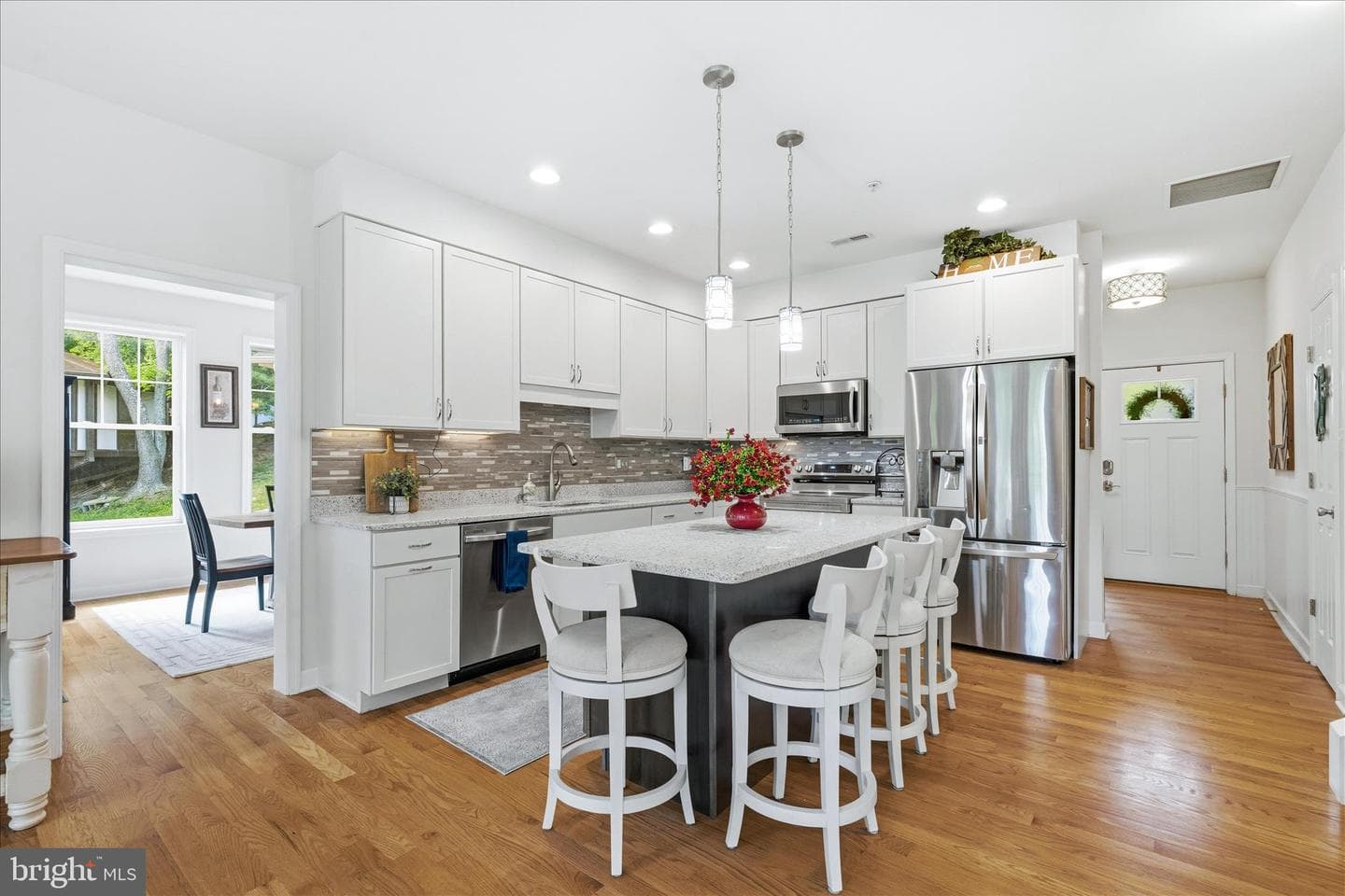 10310 Iliamna Court photo 9