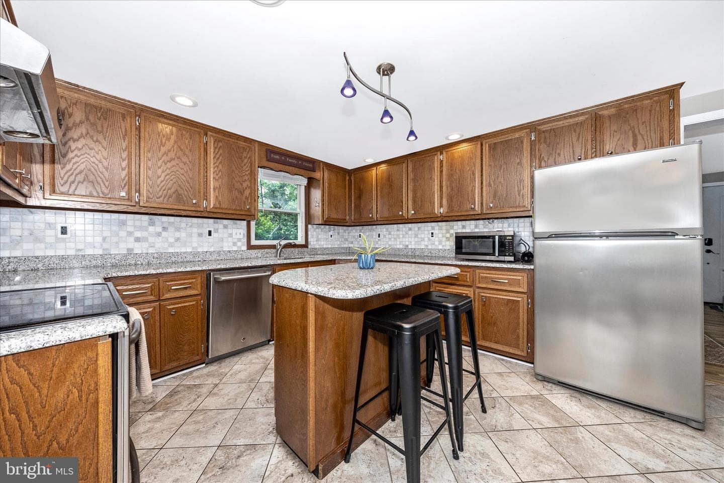 6641 Jefferson Blvd photo 15