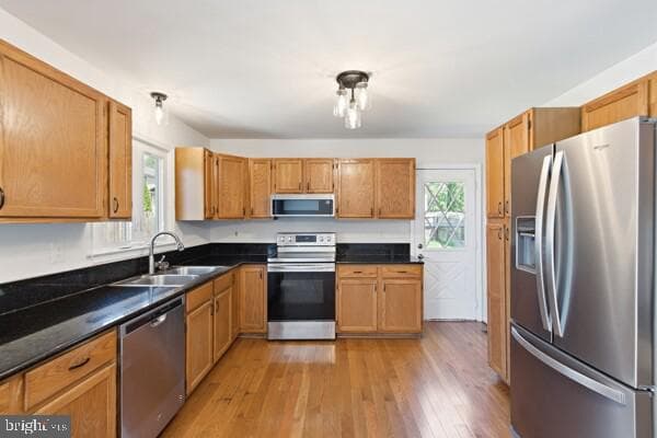 1 Adams Avenue Avenue photo 12