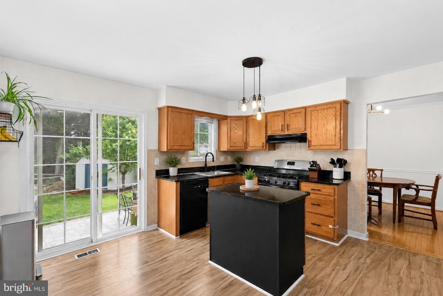 202 Winter Brook Court photo 9
