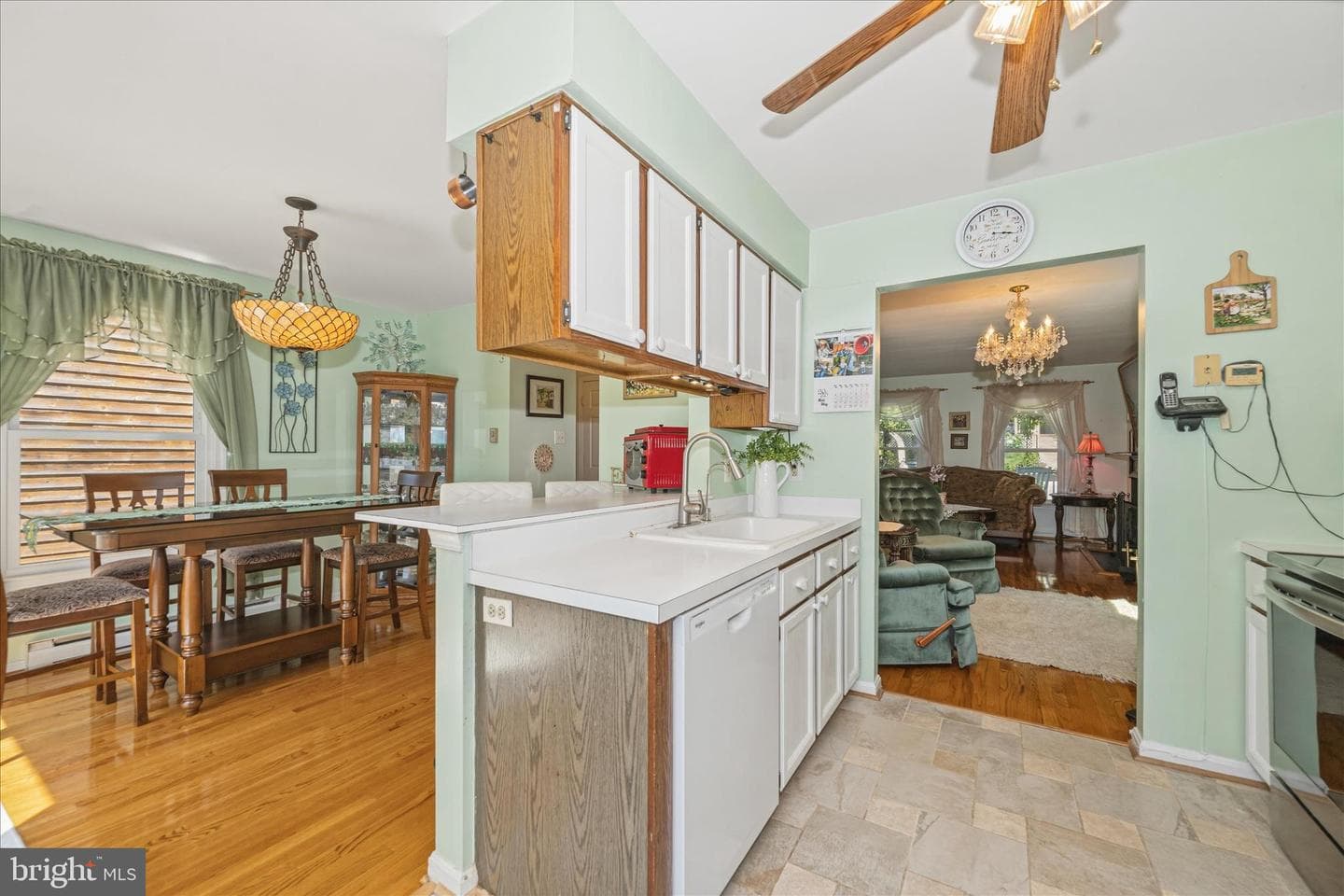6594 Hemlock Point Road photo 34