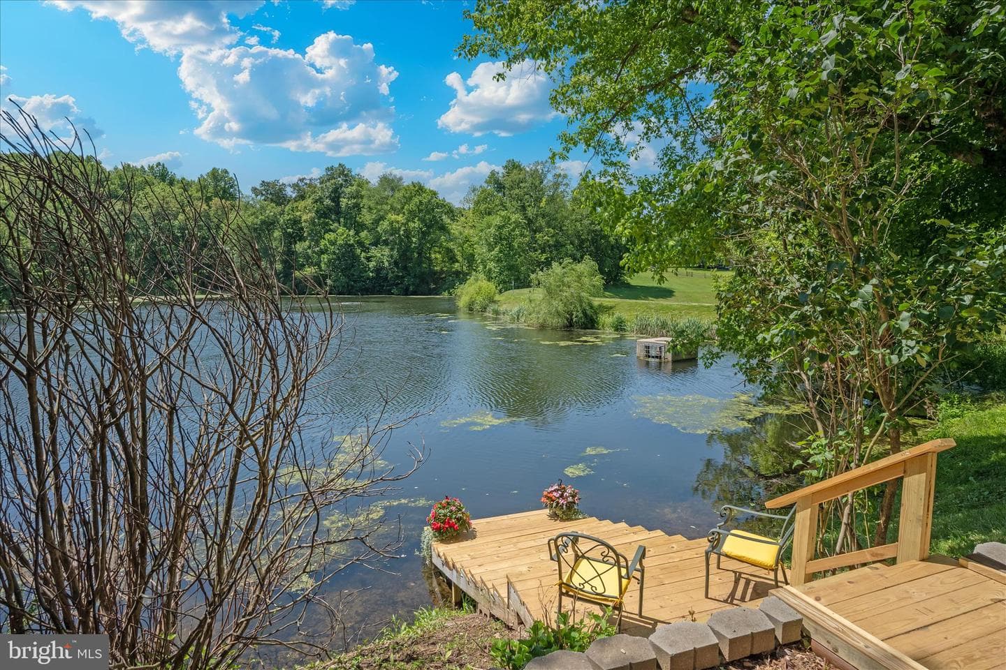 6594 Hemlock Point Road photo 5