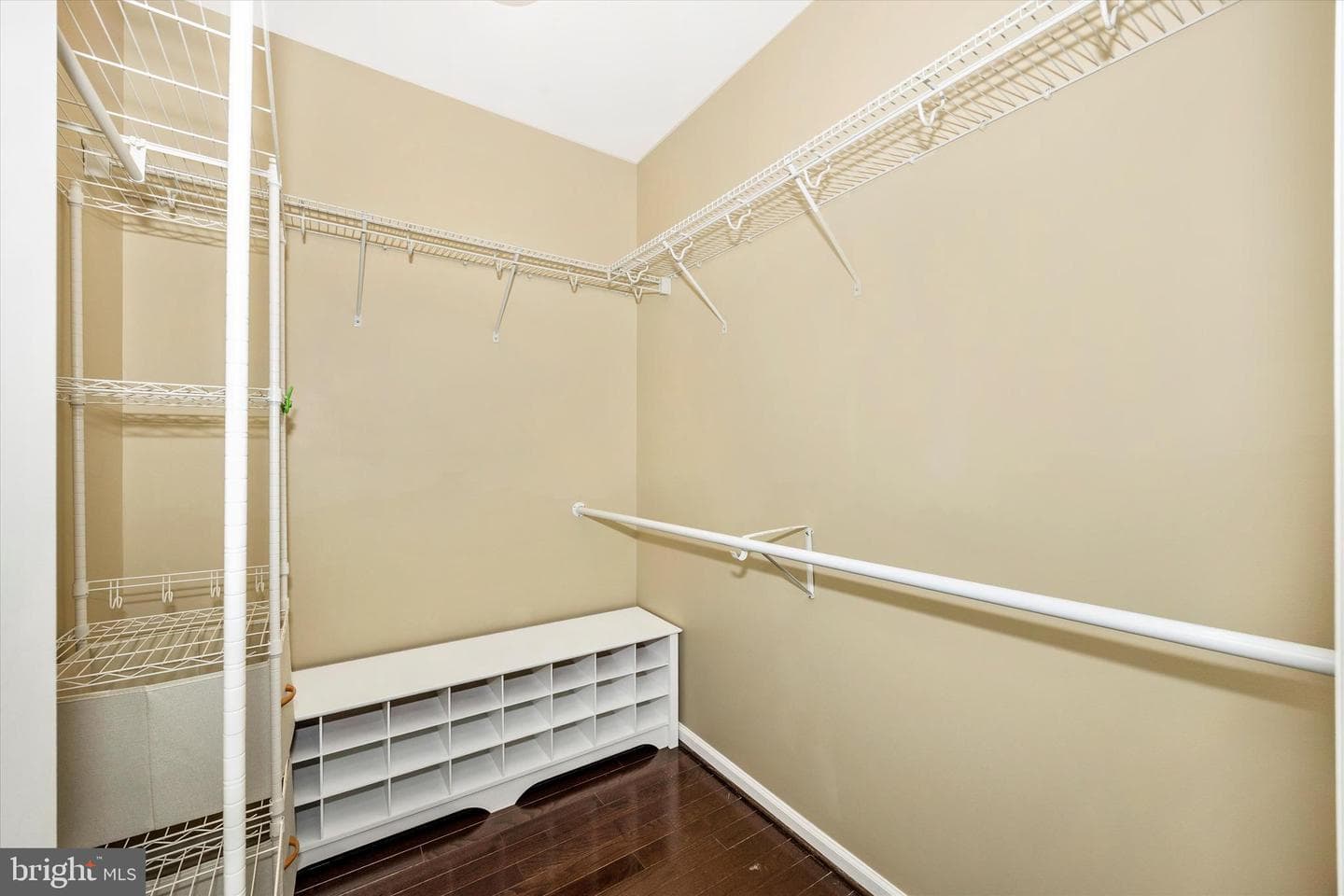 6943 Country Club Terrace photo 17
