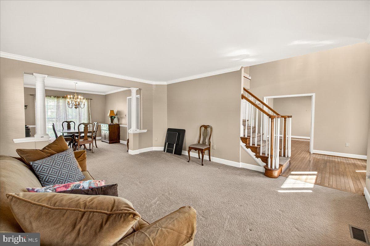 6309 Knollwood Drive photo 9