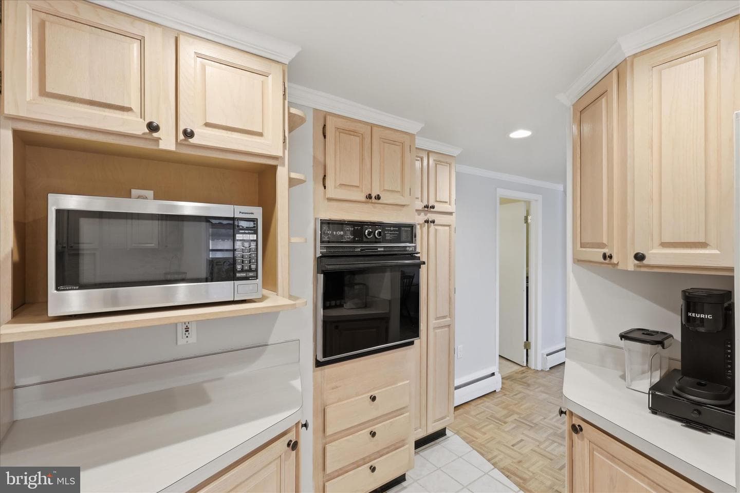 603 W B Street photo 13