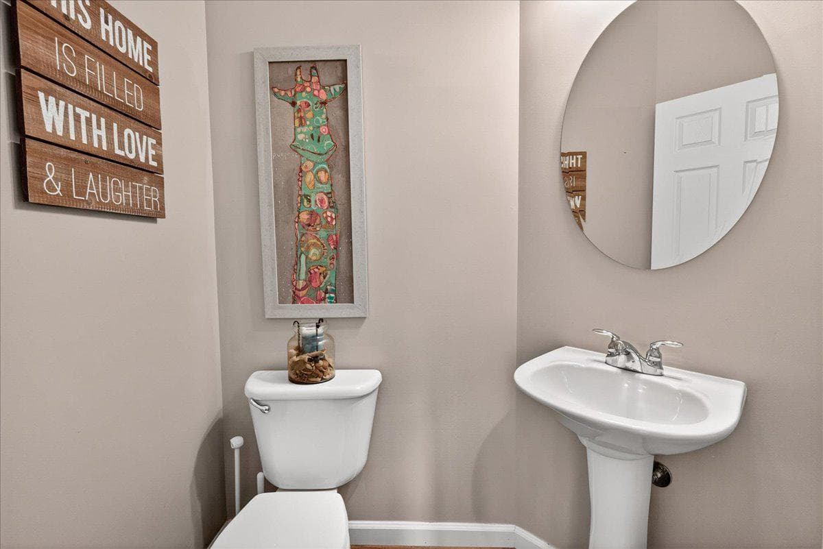 9710 Woodfield Court photo 13
