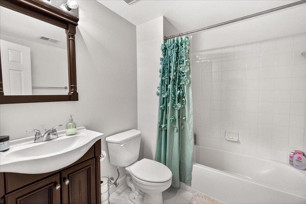 9710 Woodfield Court photo 35