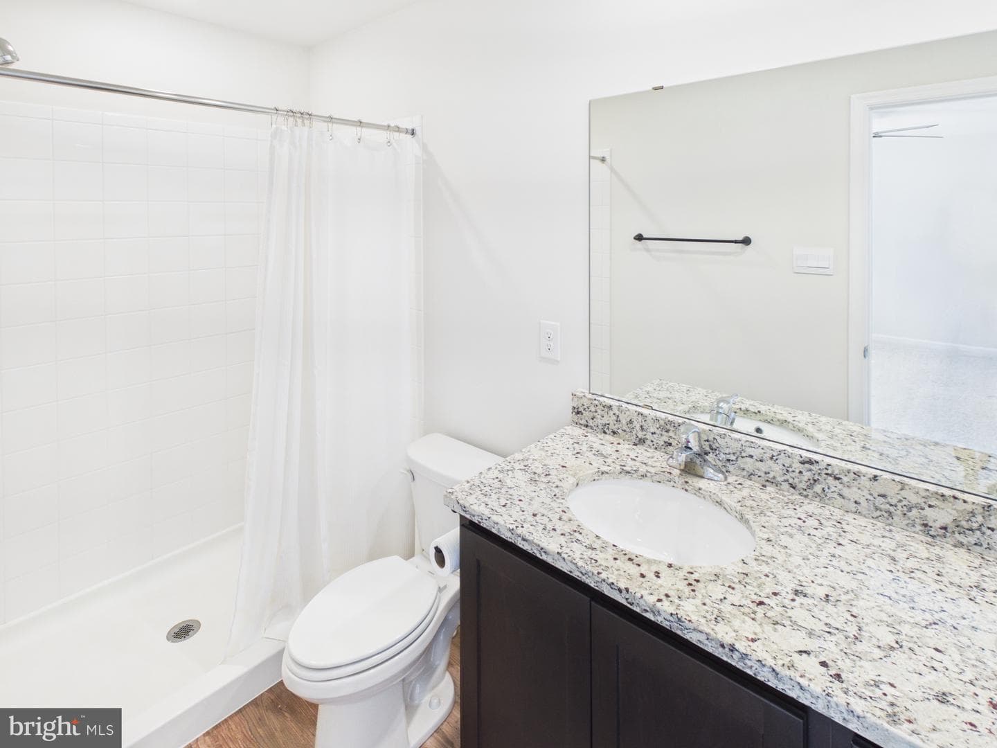 2011 Pomona Way photo 19