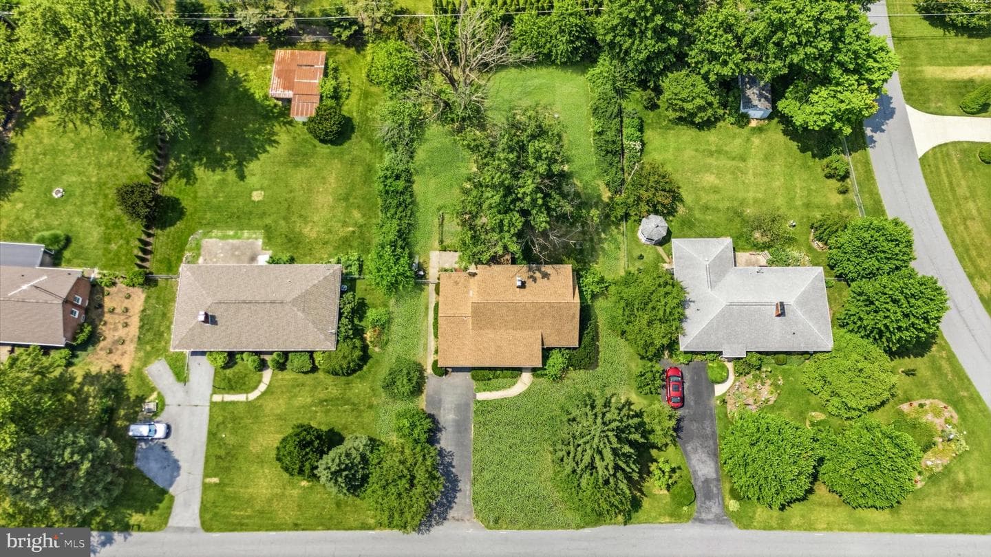 6783 Sunnybrook Drive photo 43
