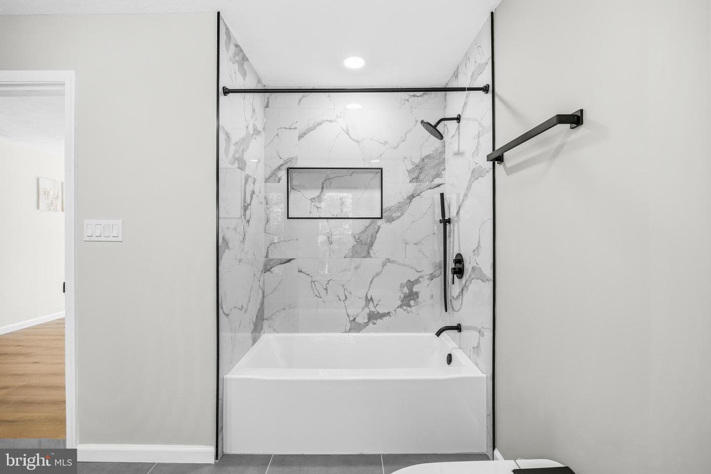1425 Grouse Court photo 42