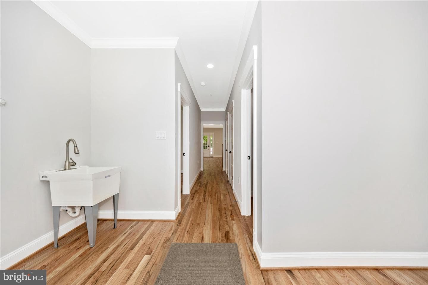 109 W 13th Street photo 27