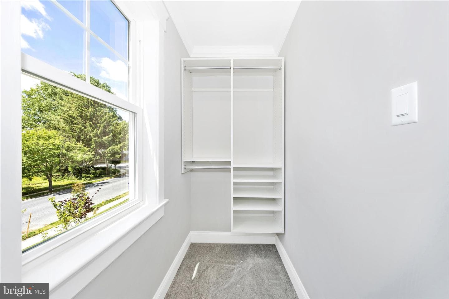 109 W 13th Street photo 37