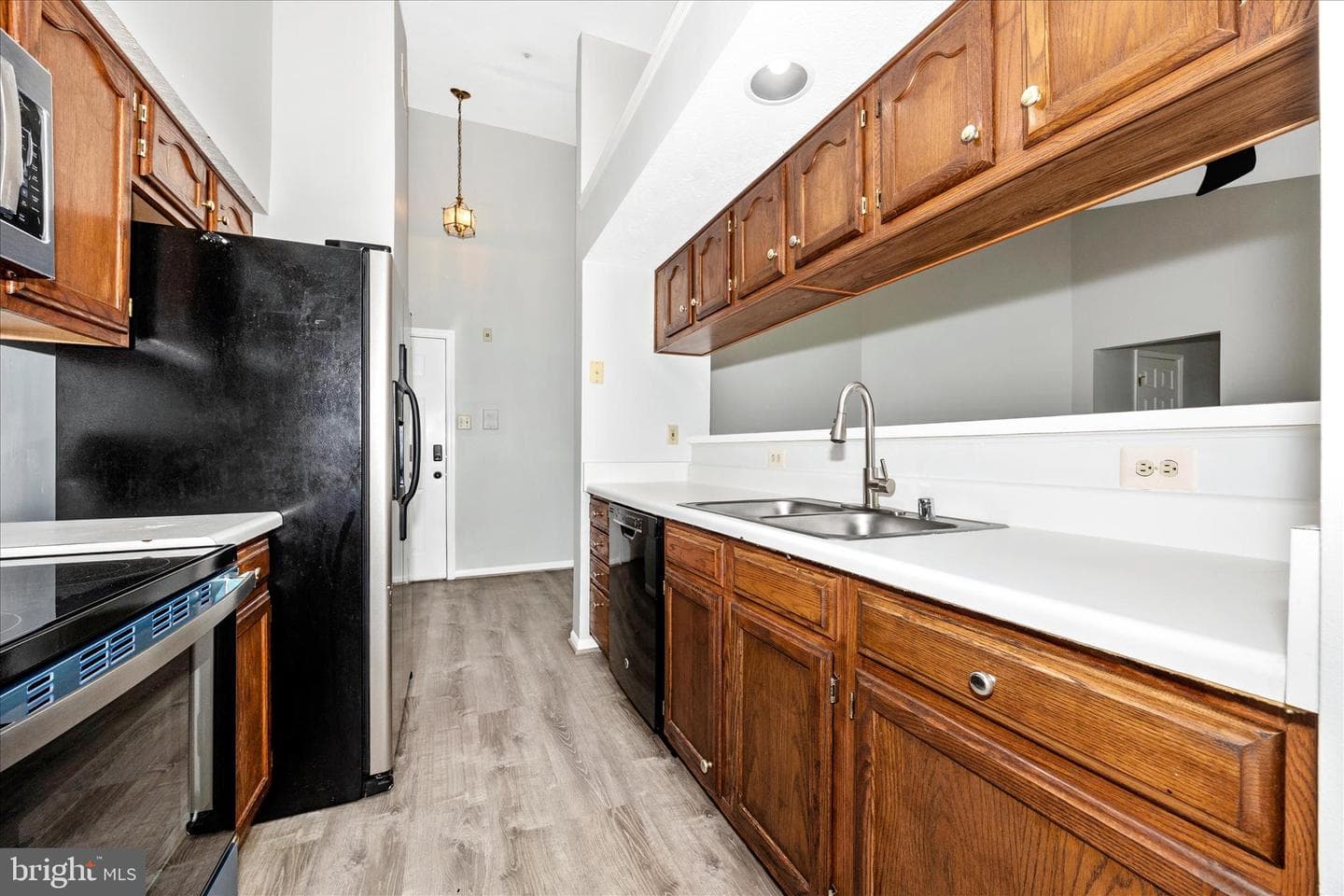609 Himes Avenue #110 photo 11