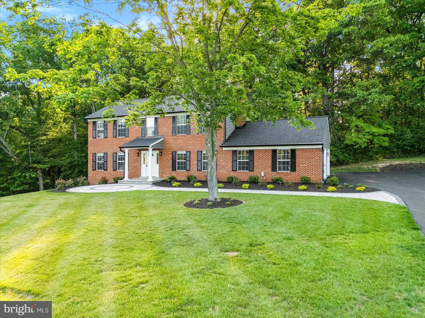 3908 Shakespeare Way photo 45