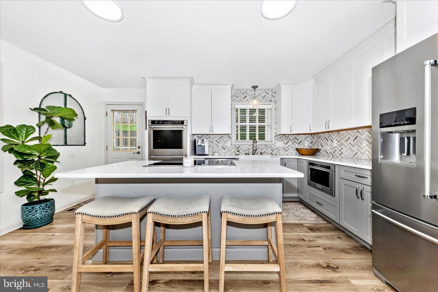306 E D Street photo 15