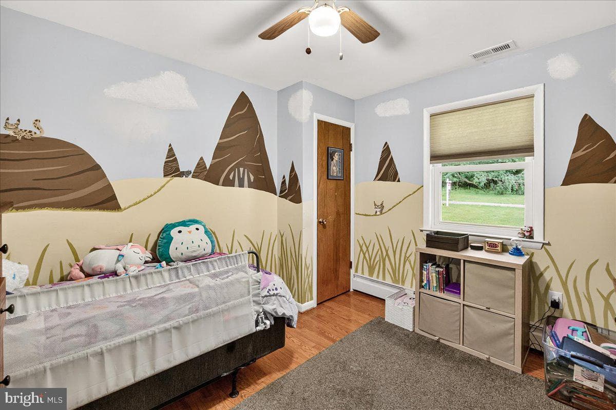 9712 Thompson Dr photo 17
