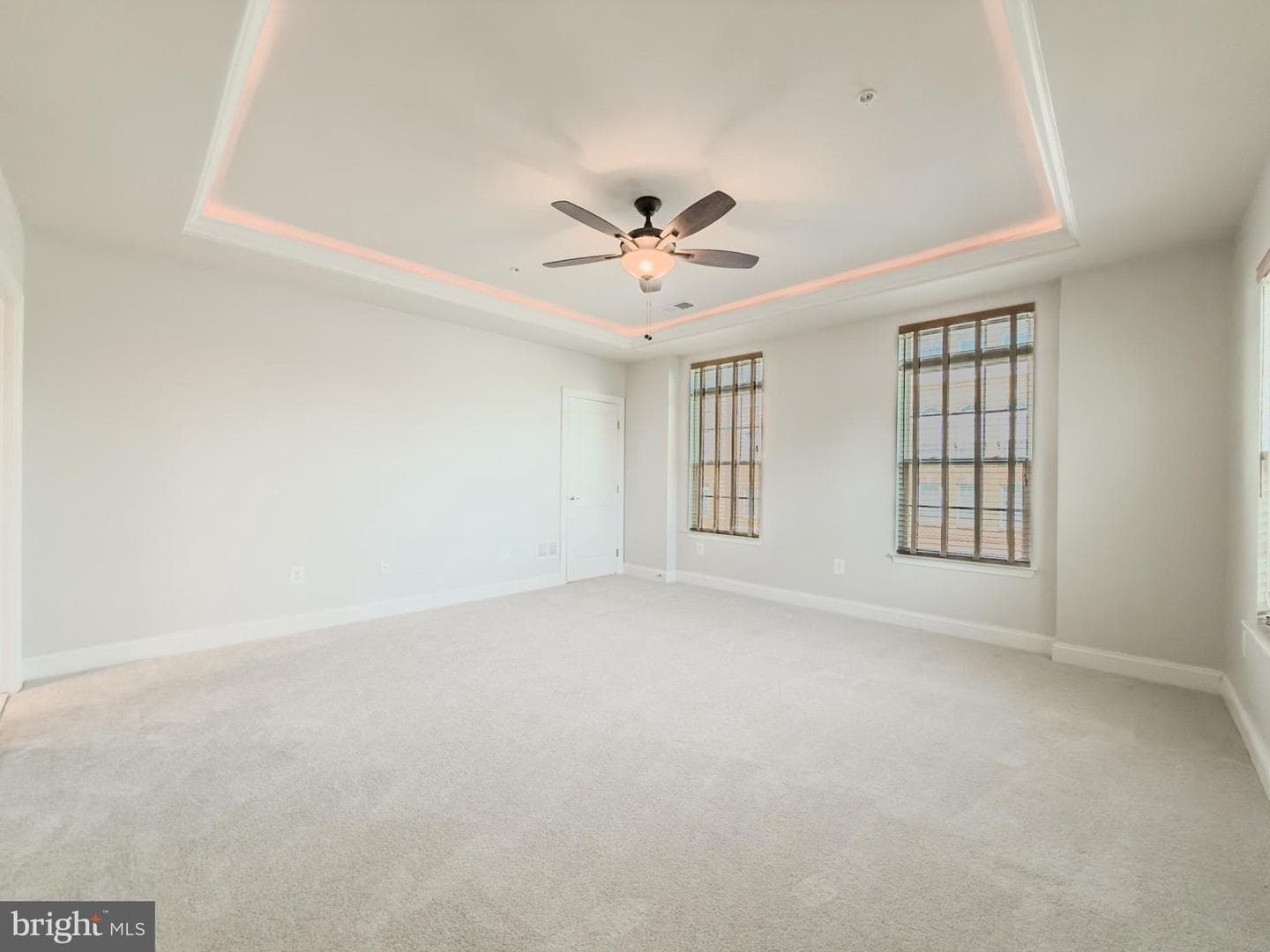 9555 Hyde Place photo 17