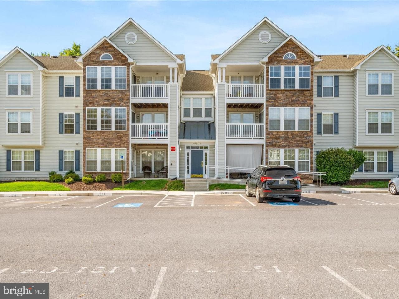 6405 Weatherby Court #f, Frederick