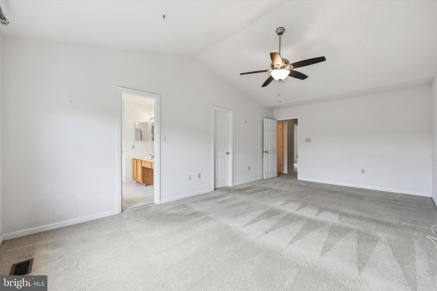 2237 Village Square Road photo 20