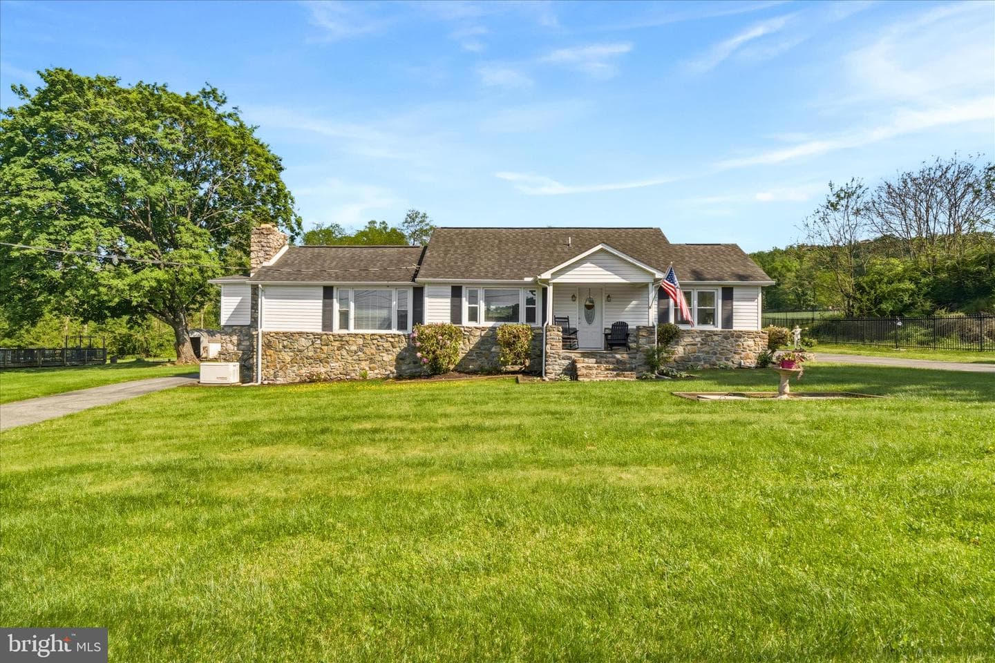 6349 Browns Quarry Road