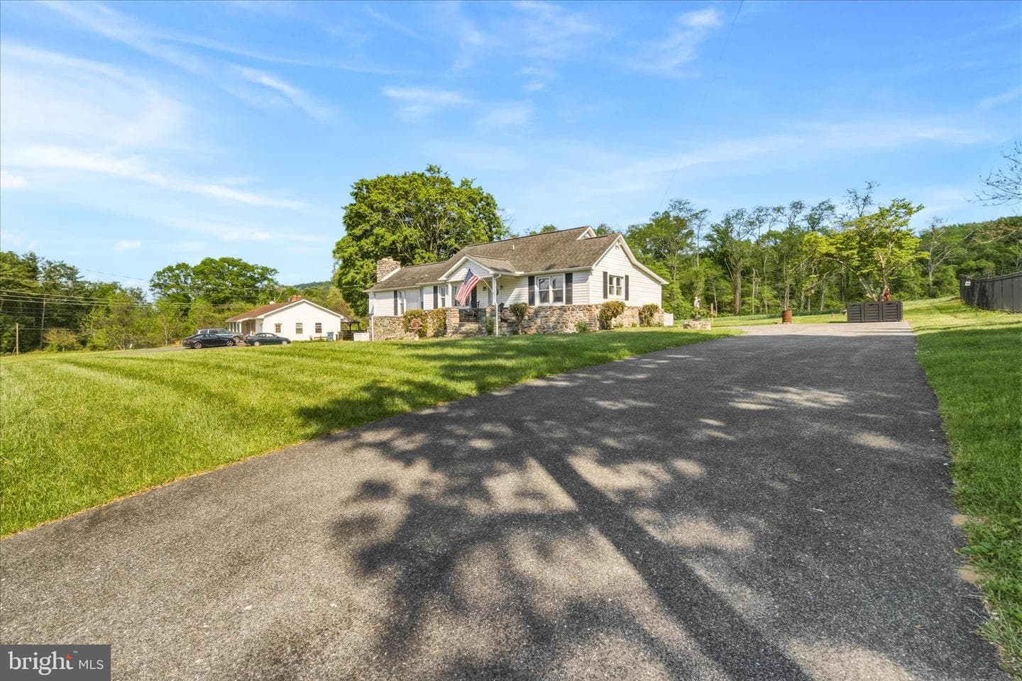 6349 Browns Quarry Road photo 3