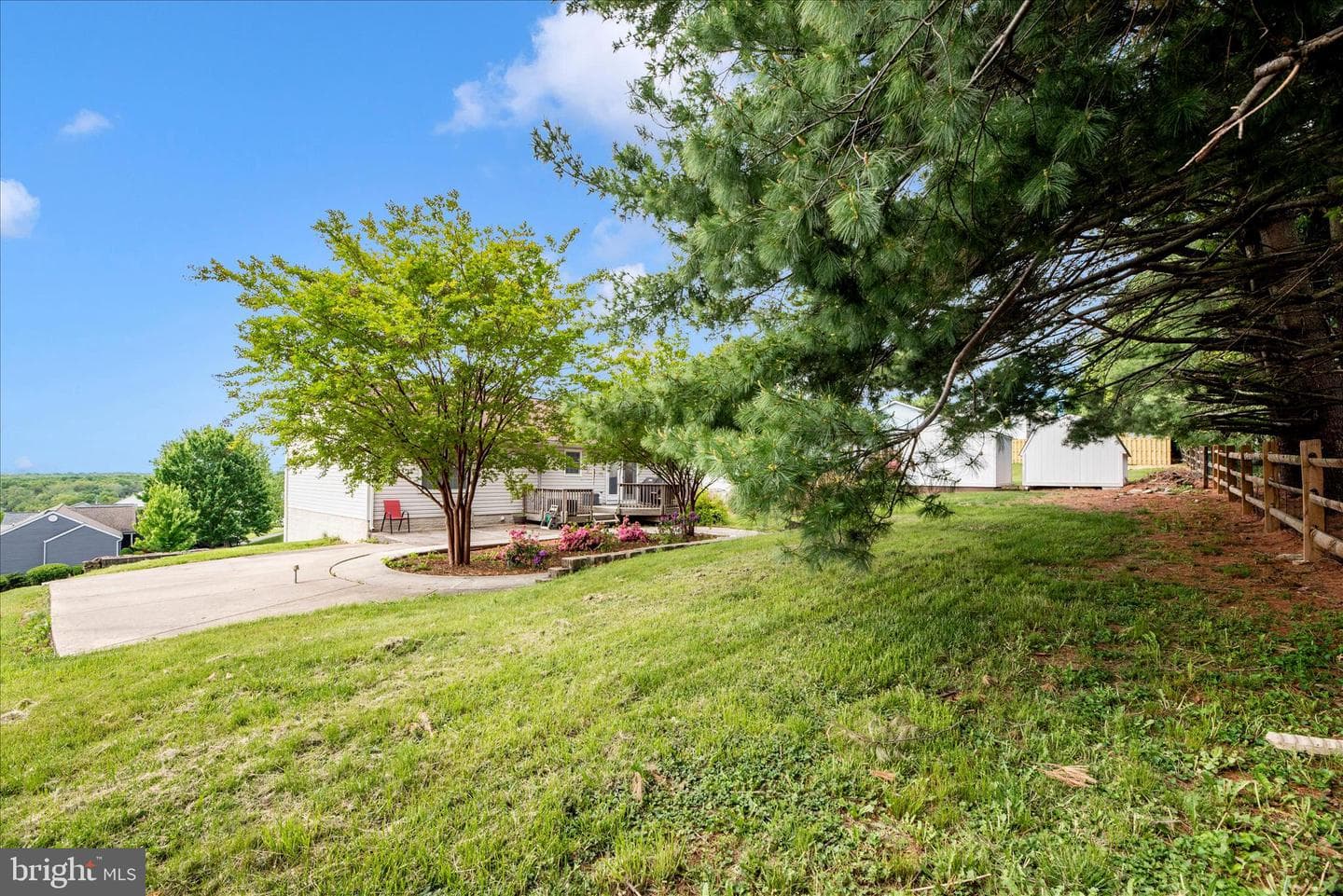 127 Sunhigh Drive photo 48