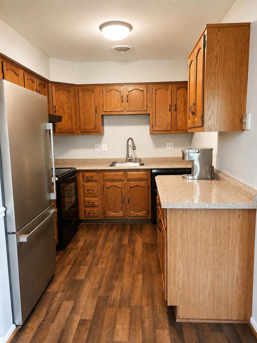 7006 Basswood Road photo 6