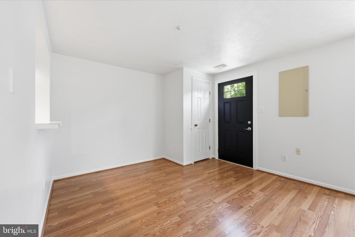 1032 Staghorn Avenue photo 11