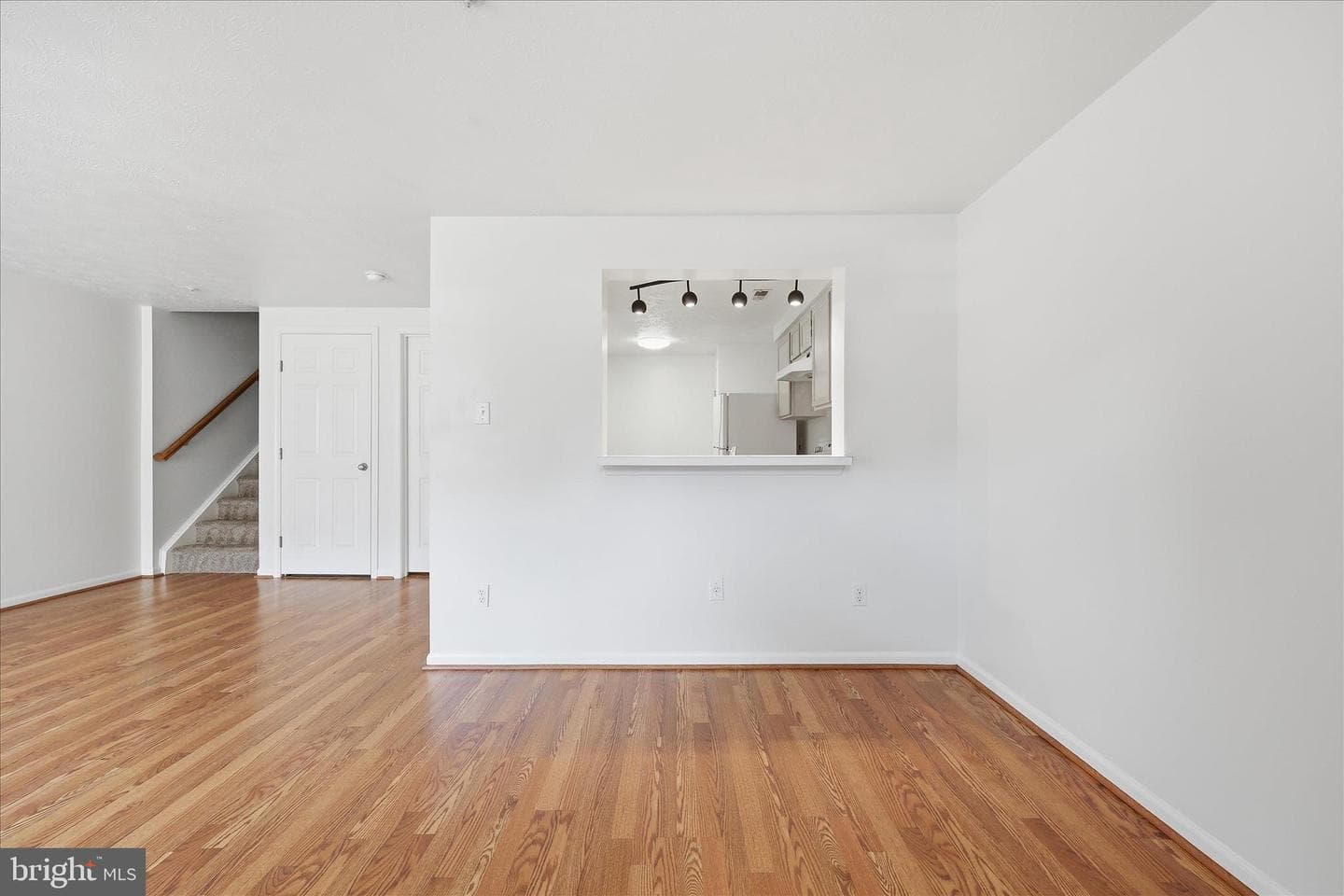 1032 Staghorn Avenue photo 14
