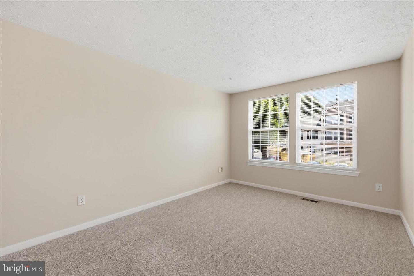 1032 Staghorn Avenue photo 31