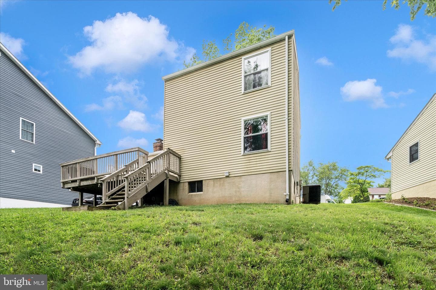 212 Wintergreen Lane photo 40