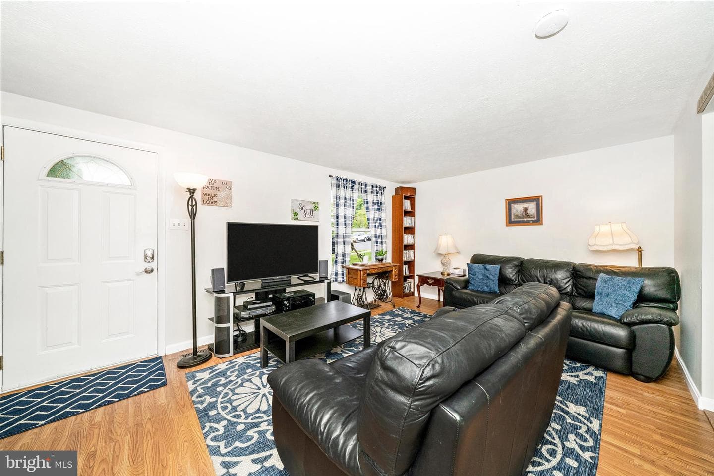 212 Wintergreen Lane photo 7