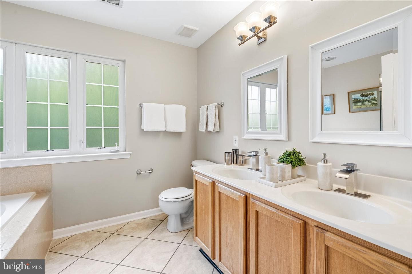 4024 Manheim Court photo 22